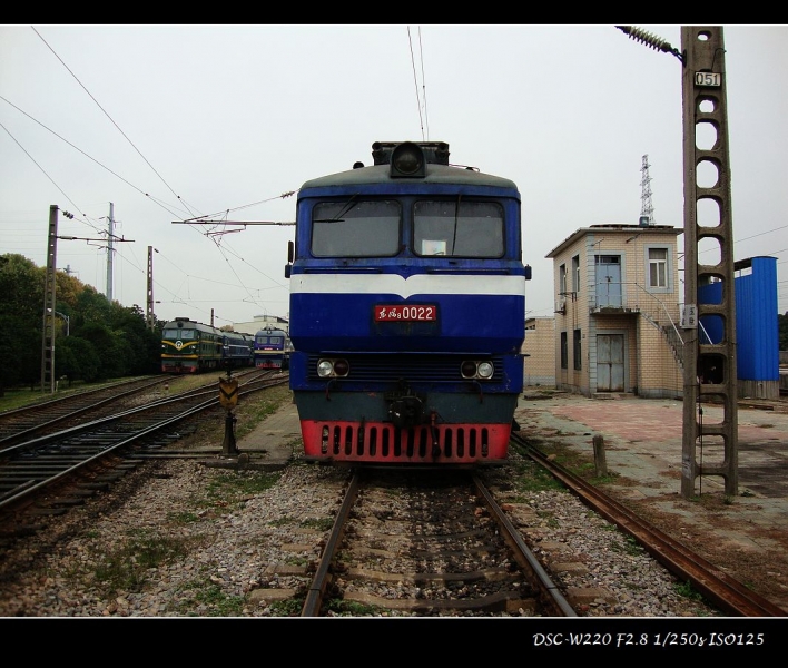 DF8-0022.jpg