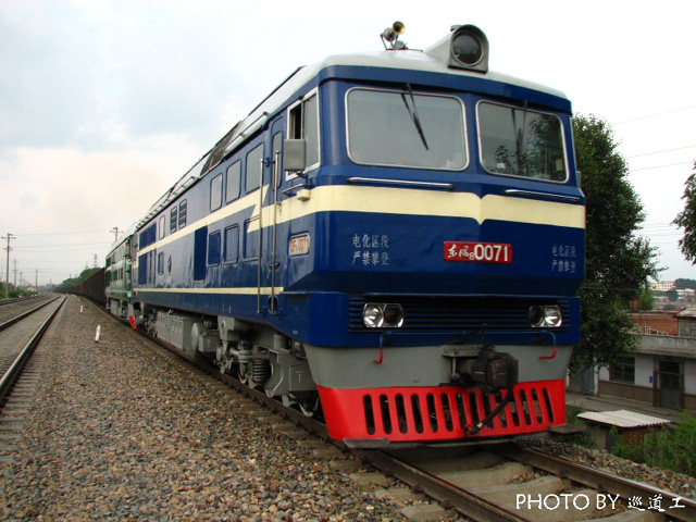 DF8-0071.jpg
