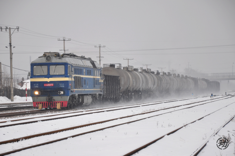 DF8-0077.jpg