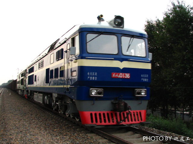DF8-0136.jpg