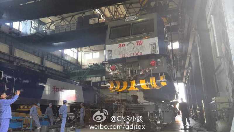 HXD3C1000落车.jpg