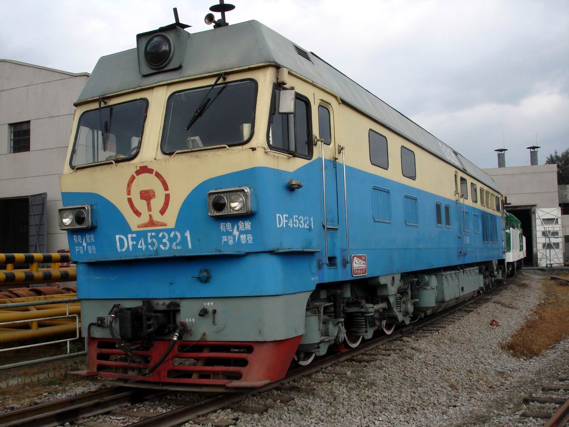 DF4C-5321.jpg