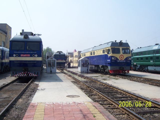 DF4C-5310.jpg