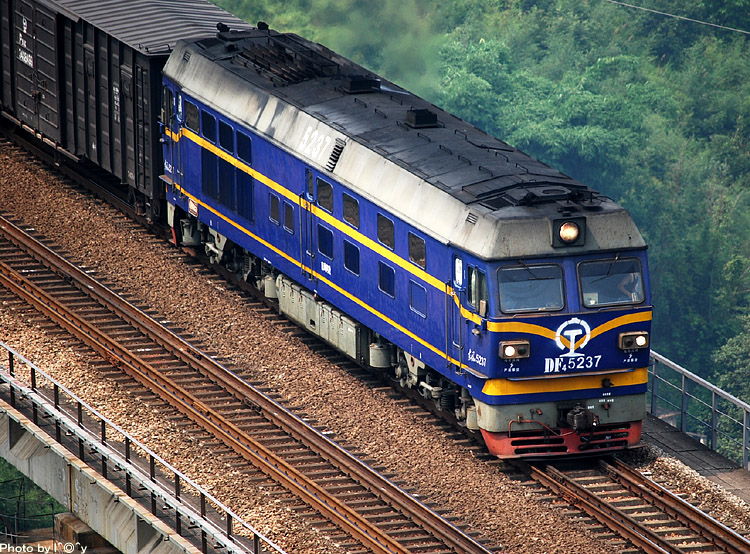 DF4C-5237.JPG