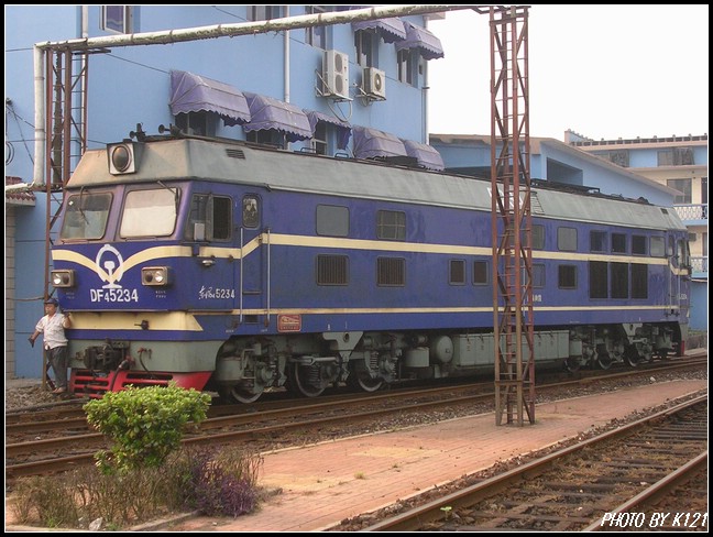 DF4C-5234.jpg