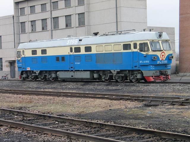 DF4C-5195.jpg