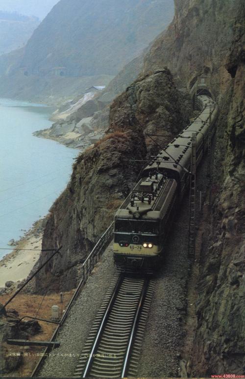 6G-76-1.jpg