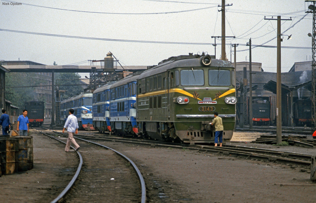 BJ-3143.jpg