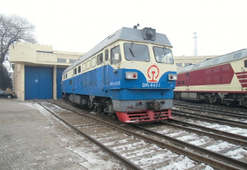 DF4C-4433.jpg