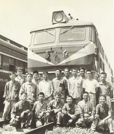 DFH4-0004.jpg