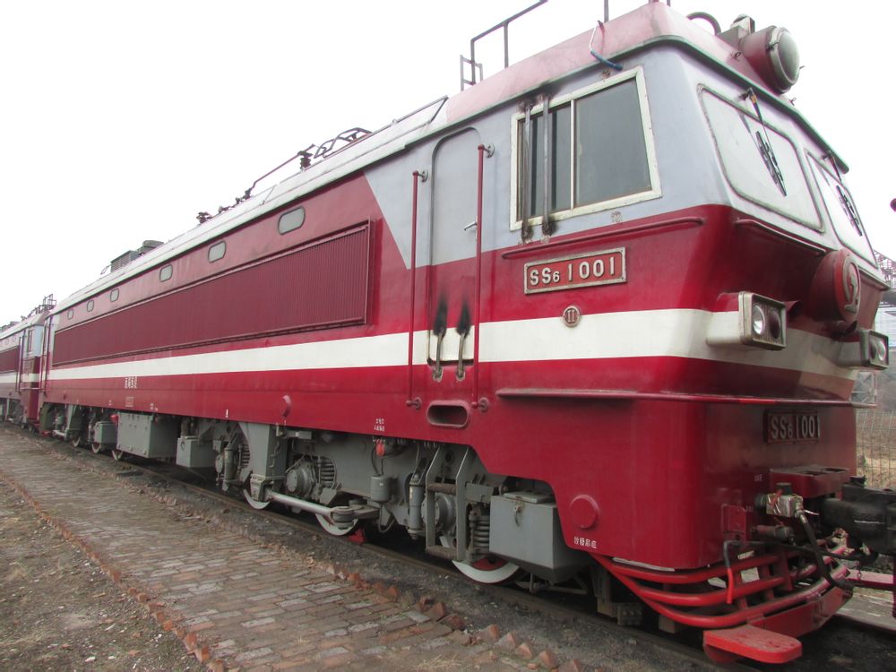 SS6B-1001-2.jpg