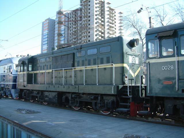 DFH2-24b.jpg