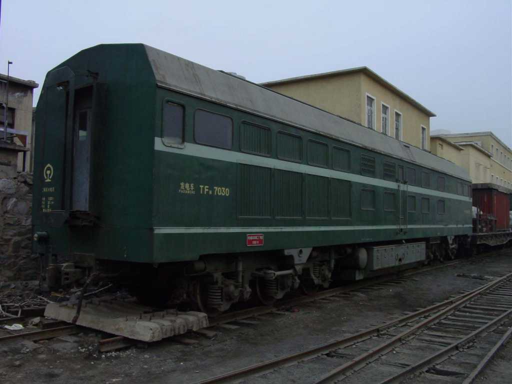 035550_uMSyocqERdFL.jpg