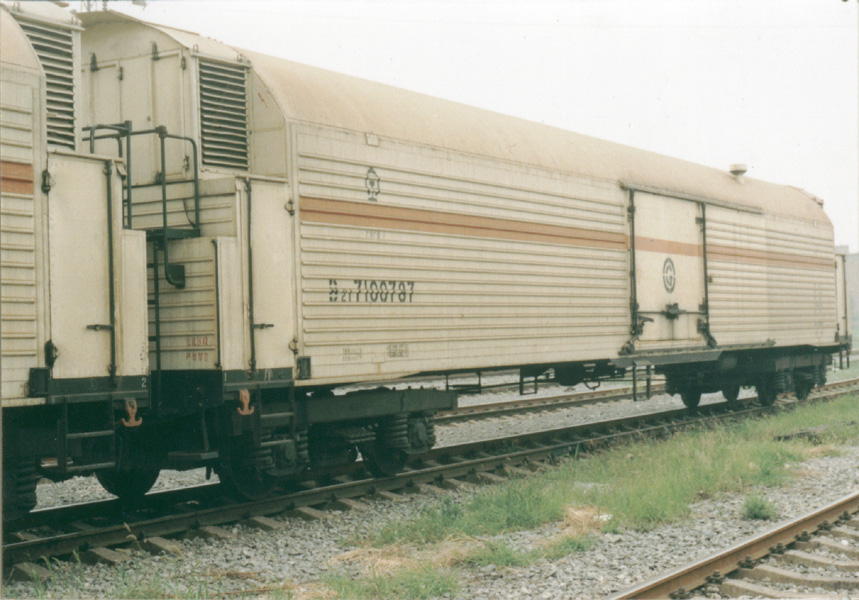 B21.jpg