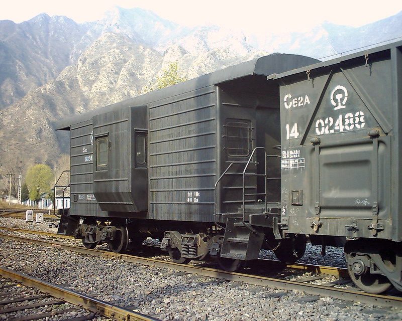 J_2748.jpg