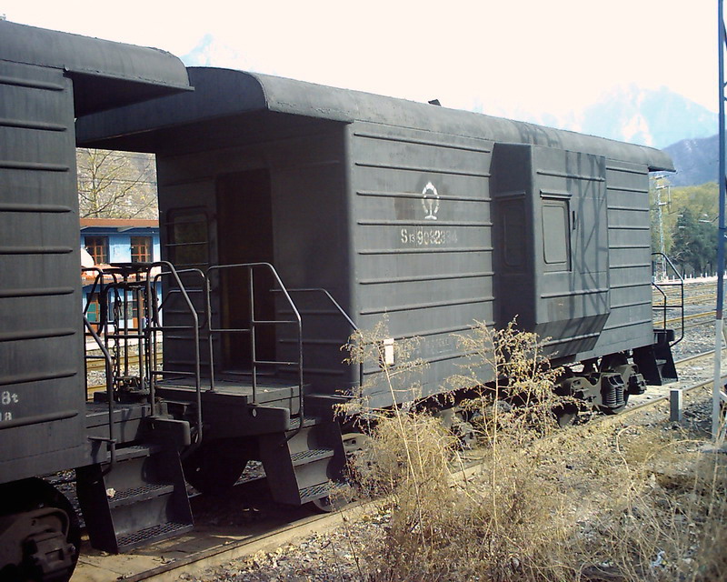 J_2750.jpg