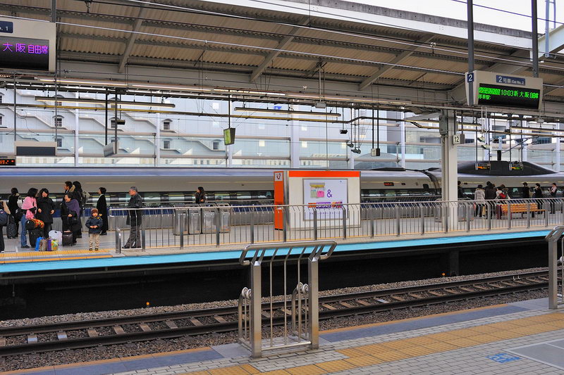 6A进站，W1.jpg
