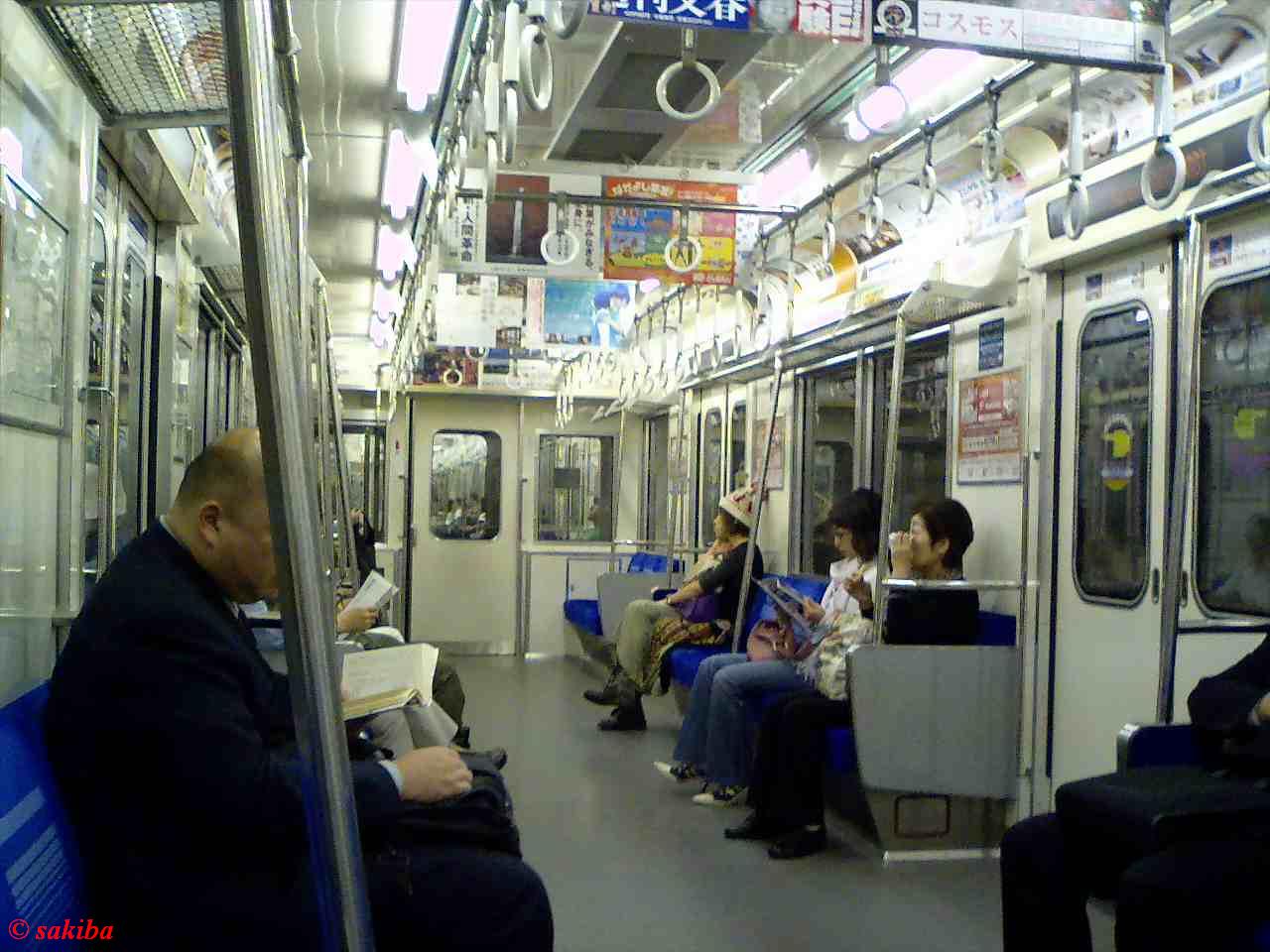 西武6050系車内.JPG