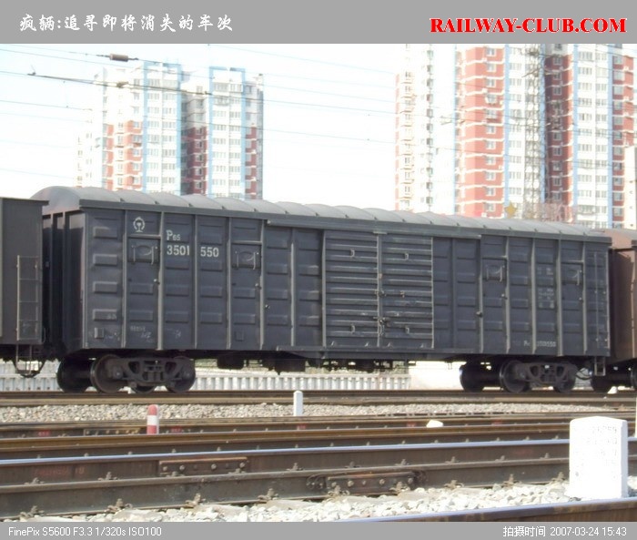 J_5873.jpg