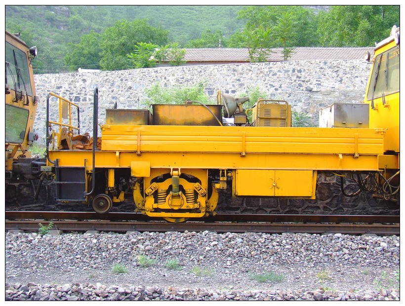 J_7007.jpg