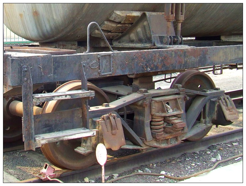 J_7082+.jpg
