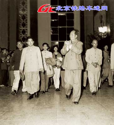 1959年9月14日晚，毛主席视察北京站3.jpg