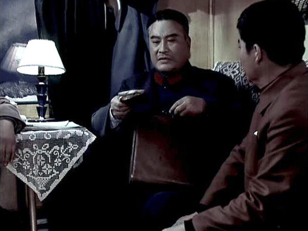《火红的年代》文革电影3.jpg