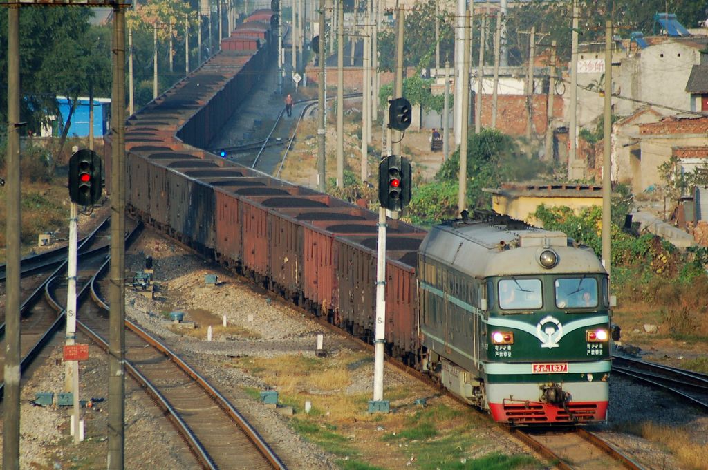 DF4-1637.jpg