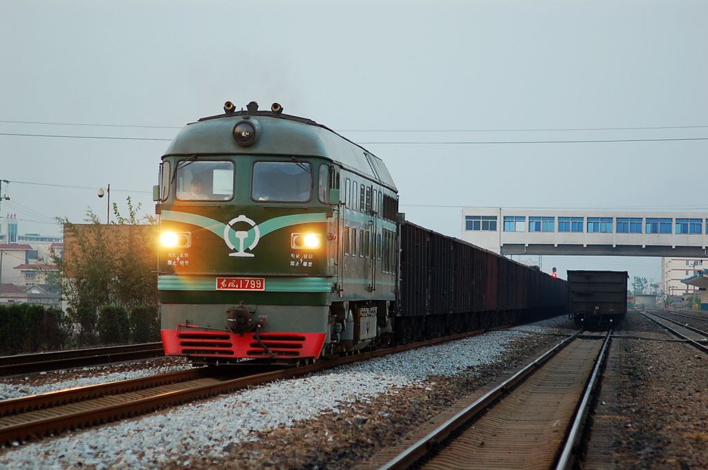 DF4-1799.jpg