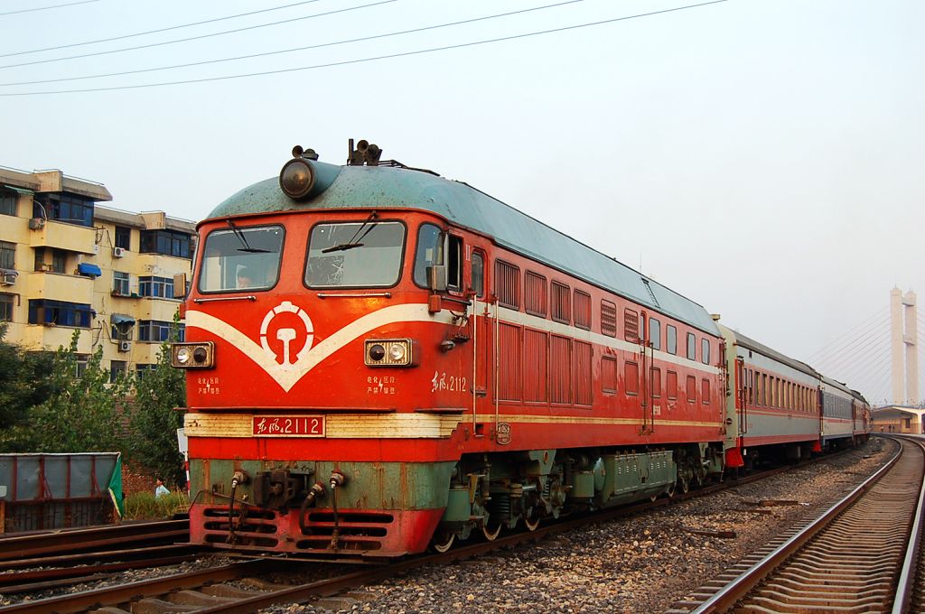 DF4-2112.jpg