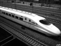 我觉得从这个角度看CRH2最漂亮[1P]