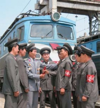 DPRK--RAILWAY--朝鲜铁路先进单位，定州机车队！