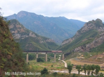 那些穿行在京西大山深处的火车