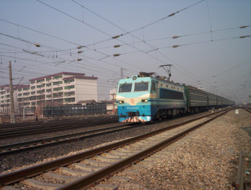 韶山8型0031(1).jpg