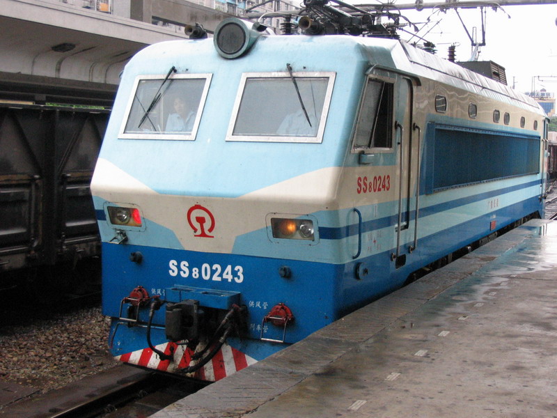 韶山8型0243(1).jpg